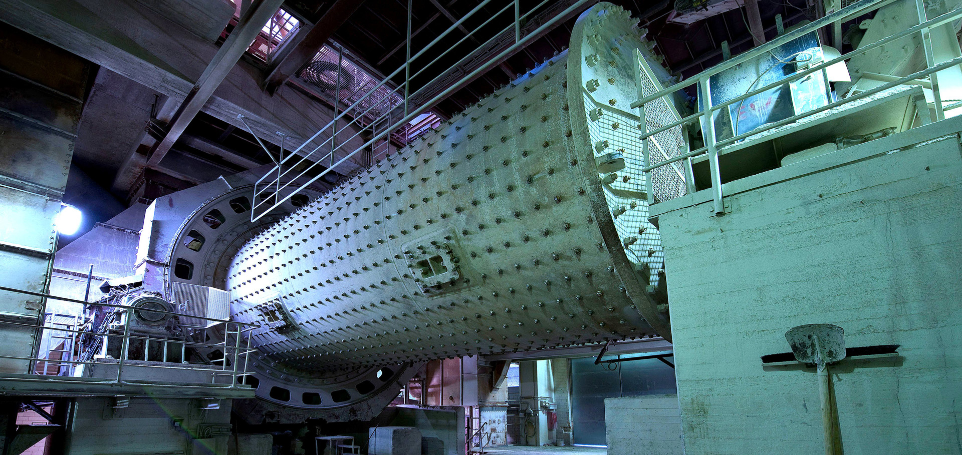 A large raw mill